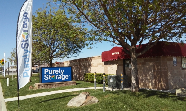 Facility photo: //images.sparefoot.com/medium/242920690e4bac58b66.jpg