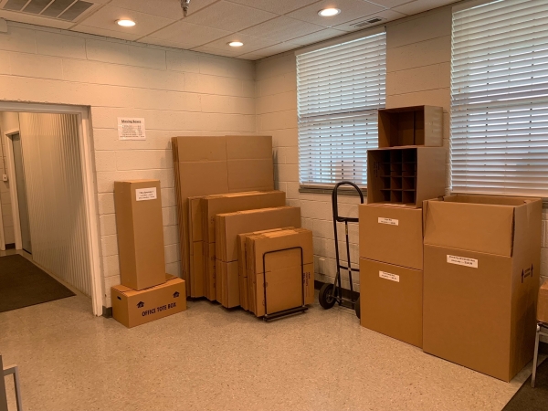 Facility photo: //images.sparefoot.com/medium/242931690e8bf14314c.jpg