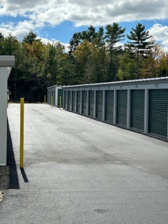 Facility photo: //images.sparefoot.com/medium/24295269276755d4ebe.jpg