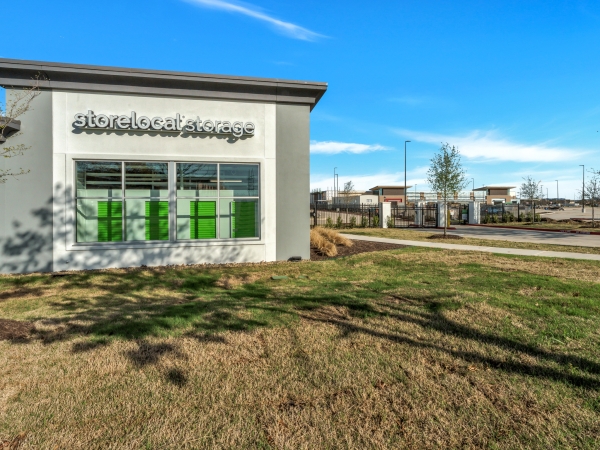 Facility photo: //images.sparefoot.com/medium/24296269c2d78db4524.jpg