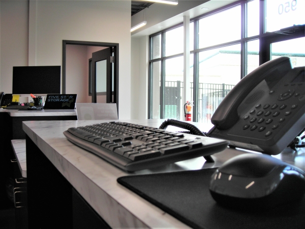 Storage Units at Five Star Storage - Five Star Storage - Pendant Lane - 950 Pendant Lane Northwest