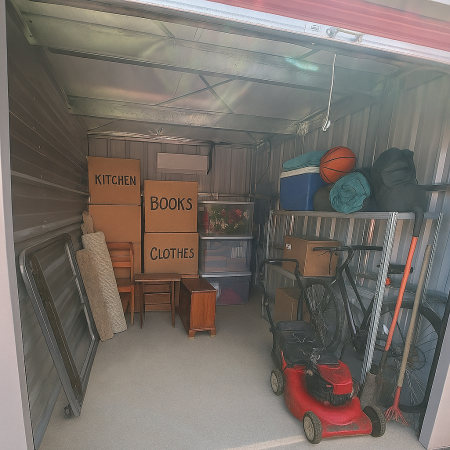 Facility photo: //images.sparefoot.com/medium/242996691cd9e006f86.png