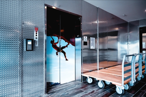 Facility photo: //images.sparefoot.com/medium/243012691d0e91ab16d.jpg