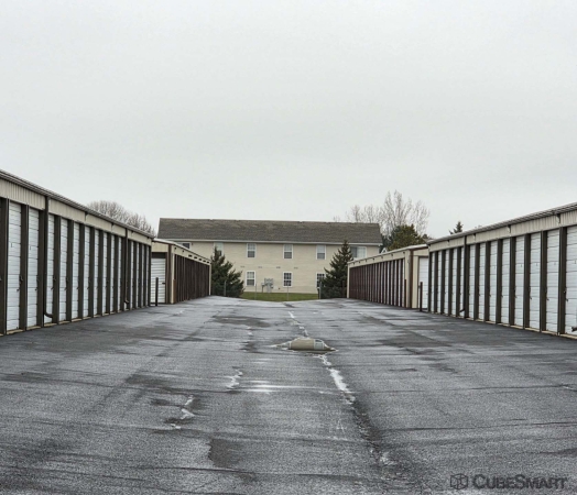 Facility photo: //images.sparefoot.com/medium/243018695f6e21364b3.jpg