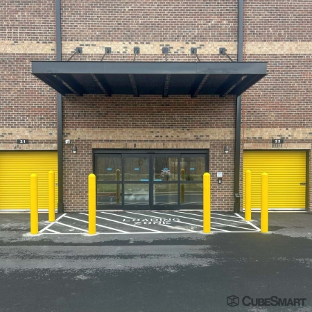 Facility photo: //images.sparefoot.com/medium/2430196922c2a769718.jpg