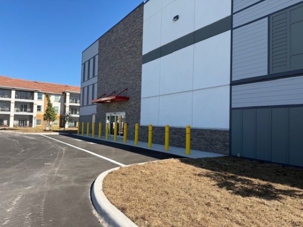Facility photo: //images.sparefoot.com/medium/24302169b95c68ab66f.jpg