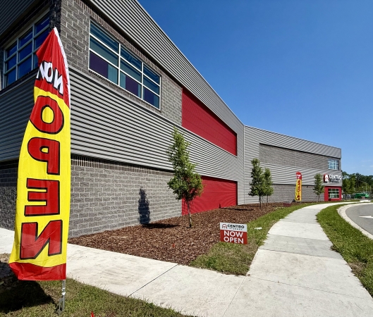 Facility photo: //images.sparefoot.com/medium/2430226a10838121966.jpeg