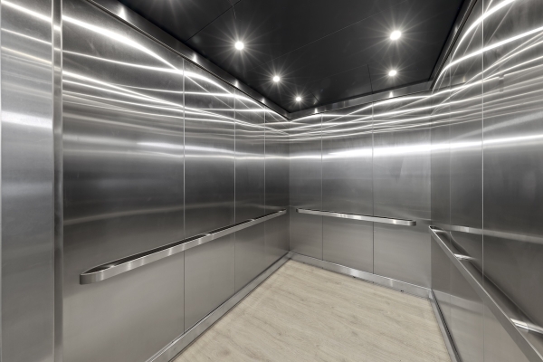 Facility photo: //images.sparefoot.com/medium/2430226a316b821d1d1.jpg