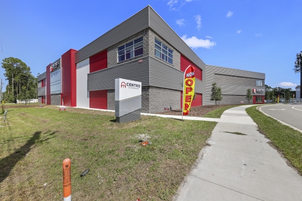 Facility photo: //images.sparefoot.com/medium/2430226a316b878f74c.jpg