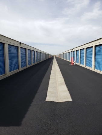 Facility photo: //images.sparefoot.com/medium/243042691e50b4524fd.jpg