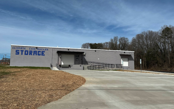 Facility photo: //images.sparefoot.com/medium/243045691e0c17acd9f.png