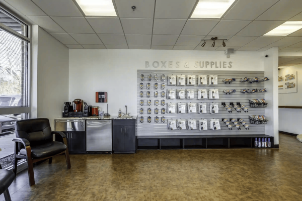 Facility photo: //images.sparefoot.com/medium/2430536926188a5d901.png