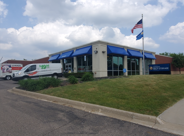 Facility photo: //images.sparefoot.com/medium/2430636920c0402755c.png