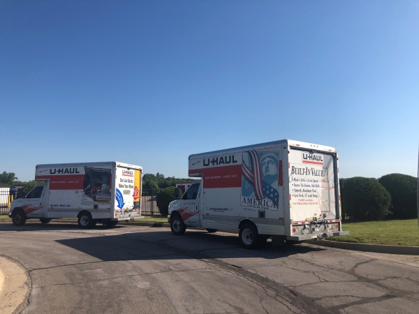 Facility photo: //images.sparefoot.com/medium/2430656920deb763563.jpg