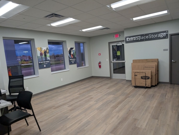 Facility photo: //images.sparefoot.com/medium/2431796994310aeb412.jpg