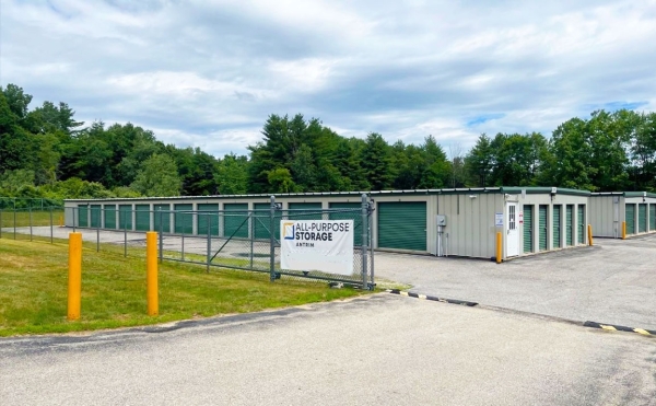 Facility photo: //images.sparefoot.com/medium/243192692743231ee25.jpg