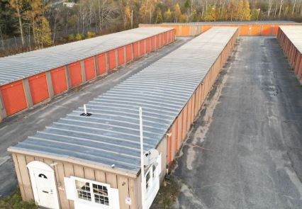 Facility photo: //images.sparefoot.com/medium/24319369274e3cf035a.jpg