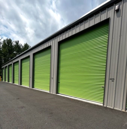 Facility photo: //images.sparefoot.com/medium/24319769287bb9ec304.jpg