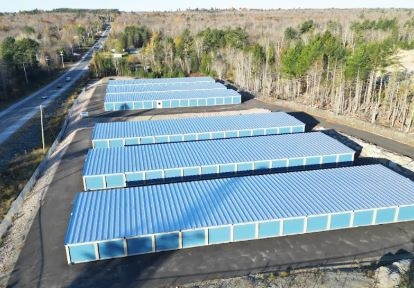 Facility photo: //images.sparefoot.com/medium/2432126928ba99d77b8.jpg