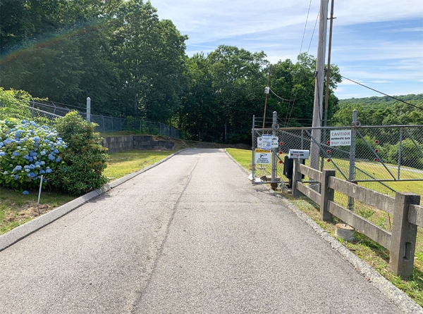 Facility photo: //images.sparefoot.com/medium/2432186928ced09bdc2.jpg