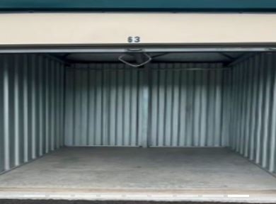 Facility photo: //images.sparefoot.com/medium/2432216928d5bc8a2d2.jpg