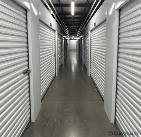 Facility photo: //images.sparefoot.com/medium/24329969fc692860bf9.jpg