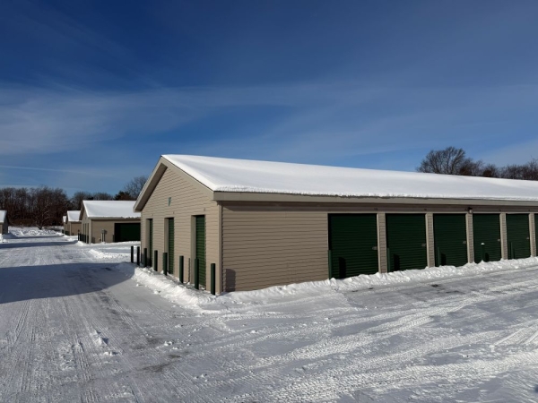 Facility photo: //images.sparefoot.com/medium/24334569403e69e8c0b.jpg