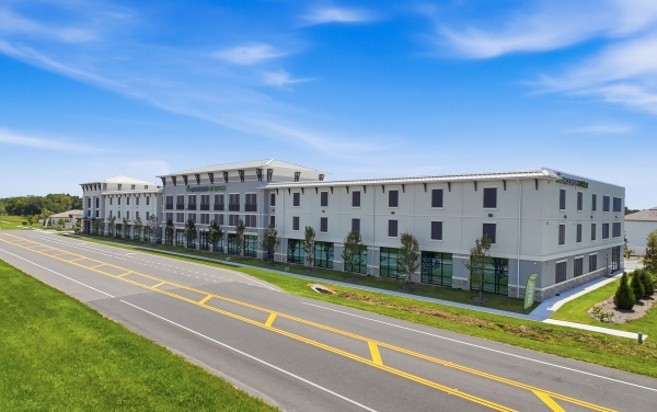 Facility photo: //images.sparefoot.com/medium/2433496a26d6eb85cc1.jpg