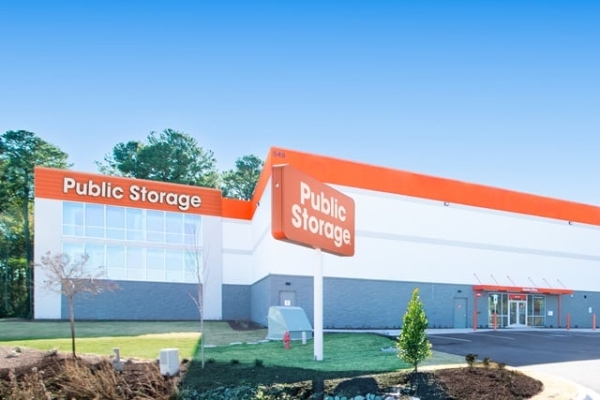 Facility photo: //images.sparefoot.com/medium/24337769f4a893882b1.jpg