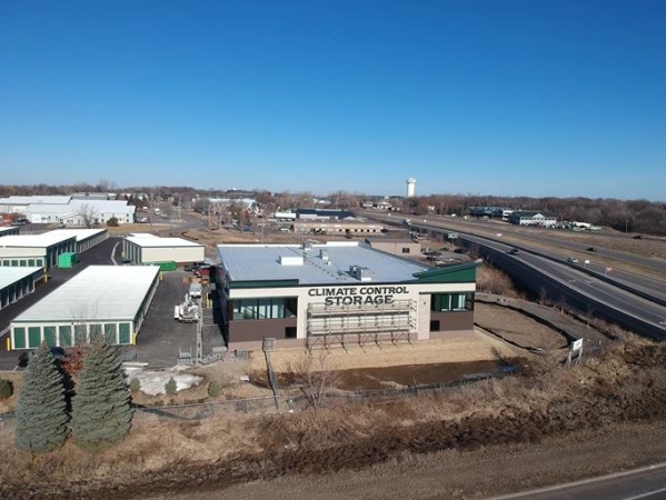 Facility photo: //images.sparefoot.com/medium/2433866942874c31d73.jpg