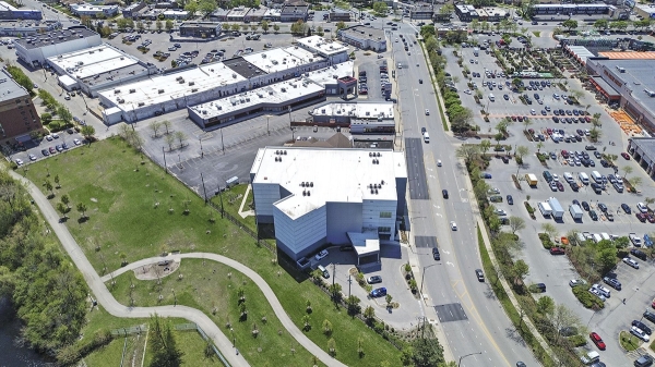 Storage Units at Storage Star Chicago - McCormick - 6341 North McCormick Boulevard