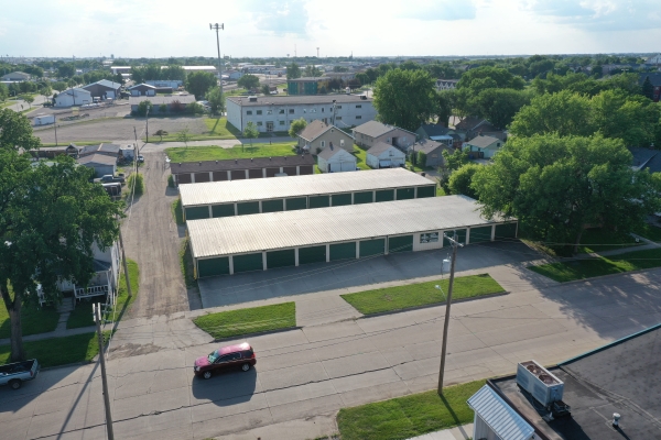 Facility photo: //images.sparefoot.com/medium/2434046a5104124674b.jpg