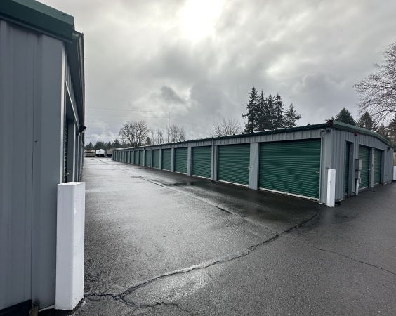 Facility photo: //images.sparefoot.com/medium/2434086939c07478121.jpg