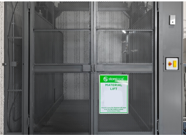 Facility photo: //images.sparefoot.com/medium/243438693b296e9ff00.jpg