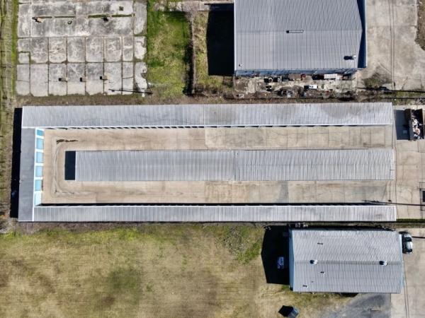 Facility photo: //images.sparefoot.com/medium/2435226941eb4d916b5.jpg