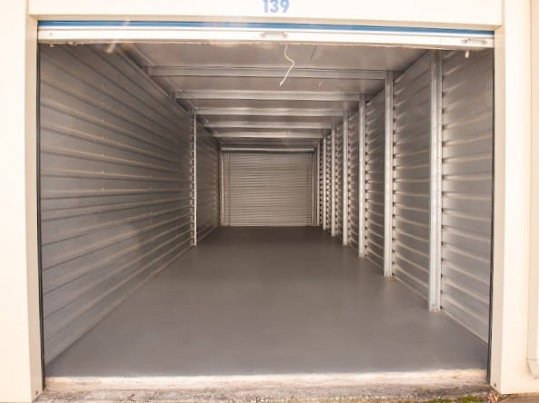 Facility photo: //images.sparefoot.com/medium/243528694aa76f41ecb.jpg