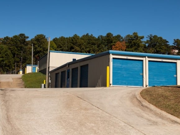 Facility photo: //images.sparefoot.com/medium/243528694aa7773e3b8.jpg