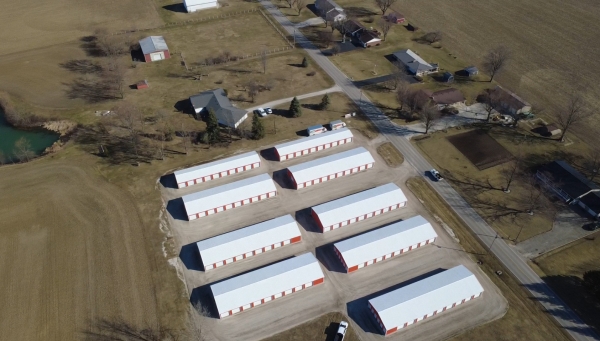 Facility photo: //images.sparefoot.com/medium/2435366942e005a9a6c.jpeg