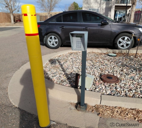 Facility photo: //images.sparefoot.com/medium/243610694e394e2f1b7.jpg