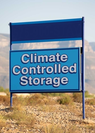 Facility photo: //images.sparefoot.com/medium/2436346945e53d7f8a8.jpg