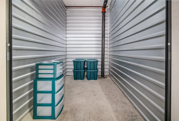 Facility photo: //images.sparefoot.com/medium/243667695445d41a2f3.png