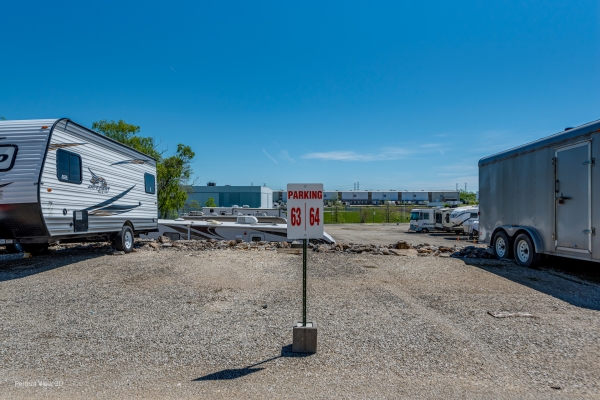 Facility photo: //images.sparefoot.com/medium/2436786955989997388.jpg