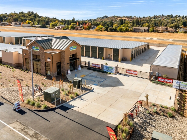 Facility photo: //images.sparefoot.com/medium/2436836957e6d2b306d.jpg