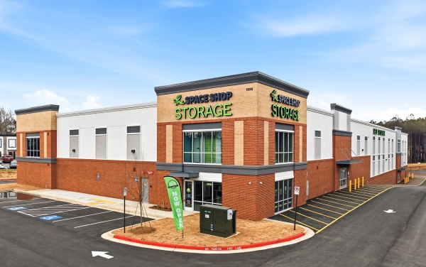 Facility photo: //images.sparefoot.com/medium/24368969a1d61f0d08a.jpg