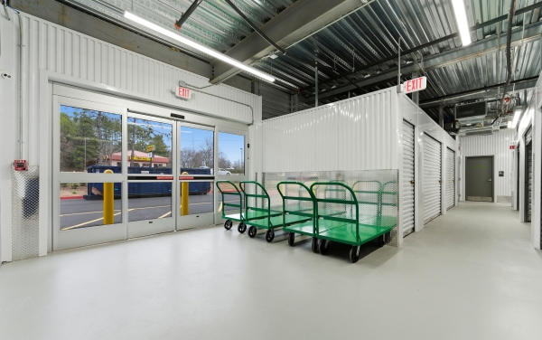 Facility photo: //images.sparefoot.com/medium/24368969a1d623b6726.jpg