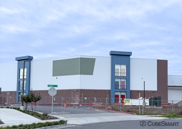 Facility photo: //images.sparefoot.com/medium/243733695f5ea85da0b.jpg