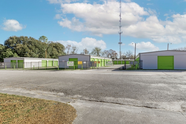Storage Units at Greenkey Storage - Corsicana - 305 South 38th Street