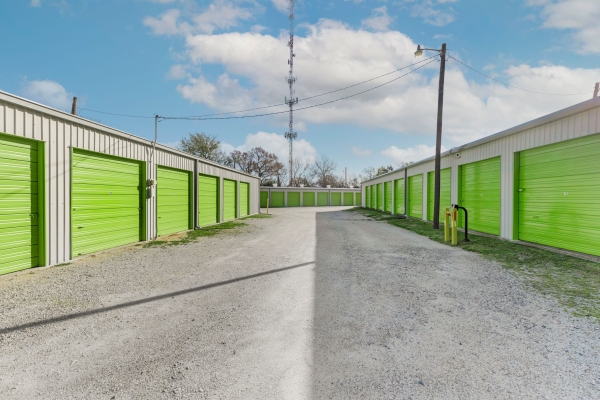 Storage Units at Greenkey Storage - Corsicana - 305 South 38th Street