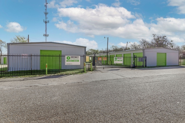 Storage Units at Greenkey Storage - Corsicana - 305 South 38th Street