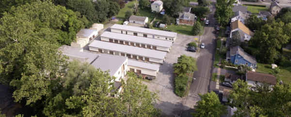 Facility photo: //images.sparefoot.com/medium/2437596965aa163a346.png